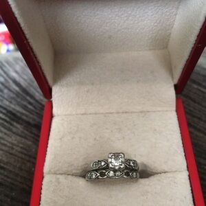 Art Deco Platinum Diamond Wedding Ring Set